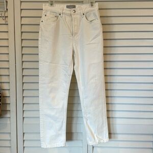 NWOT Everlane ‘90’s Cheeky Jean in Off-White